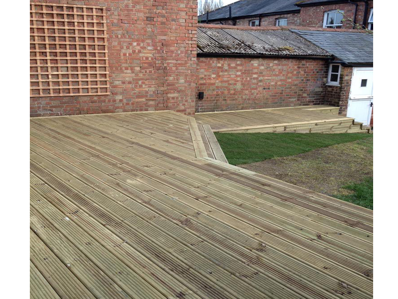 New Decking, creating a beautifull outdoor space.  